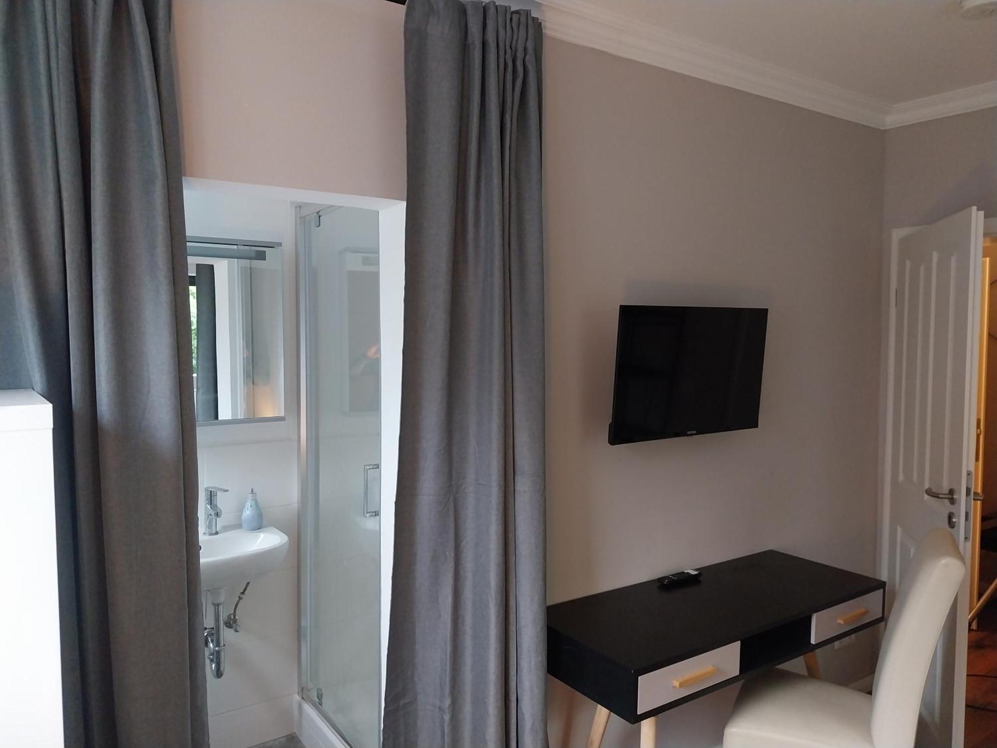 Bad Aibling City Apartment Zimmer Eksteriør billede